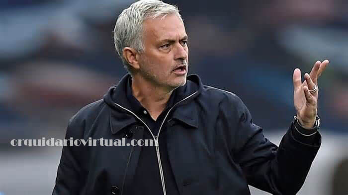 Jose Mourinho ถูกไล่ออกจากตำแหน่งผู้จัดการสโมสรฟุตบอลอังกฤษ Tottenham Hotspur อดีตนายใหญ่ของเชลซีแมนเชสเตอร์ยูไนเต็ดและเรอัล